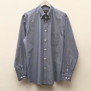 Eddie Bauer Shirt Men's Size Medium Long Sleeve Button Up Shirt Striped Blue